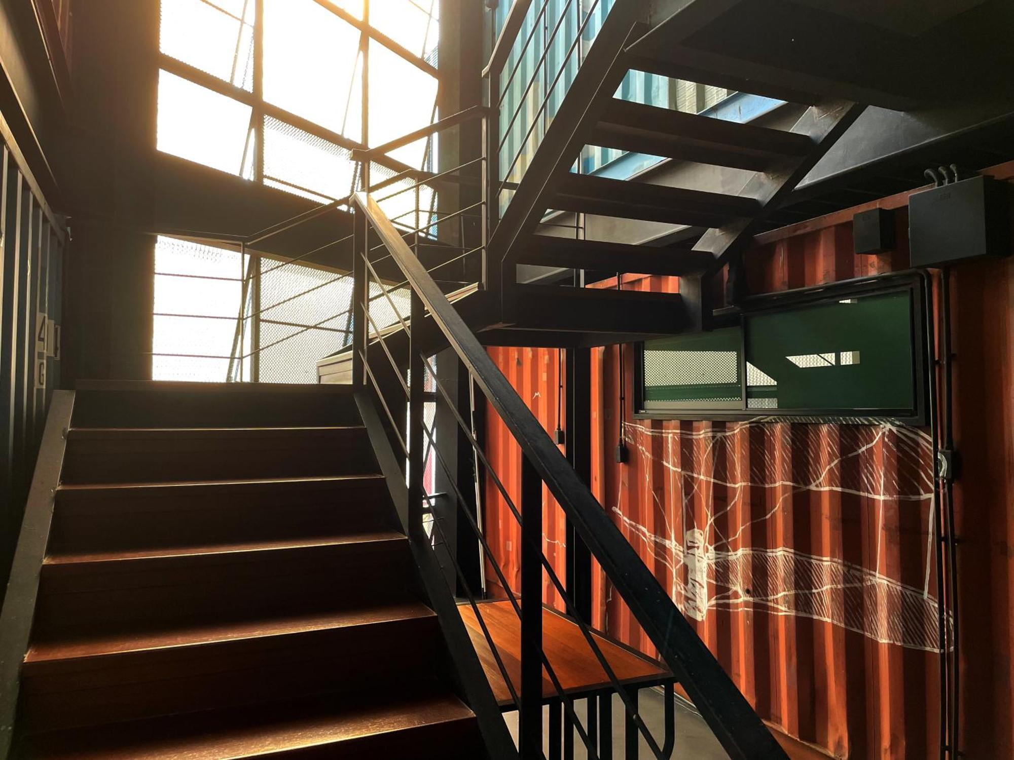 Nights In A Box Hotel Ban Muang  Kültér fotó
